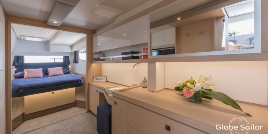 Fountaine Pajot Saona 47