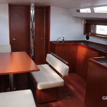 Beneteau Oceanis 48