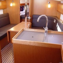 Bavaria CRUISER 34