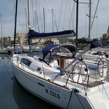 Beneteau Oceanis 43