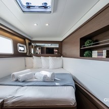 Lagoon 450 F