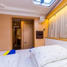 Lagoon 400 S2