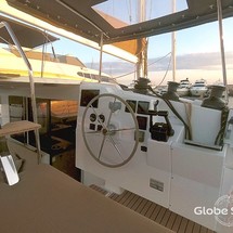 Fountaine Pajot Lucia 40