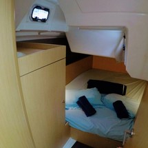 Beneteau Oceanis 38