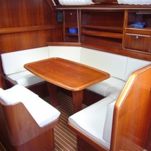Bavaria 42