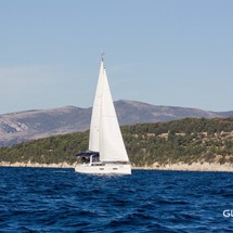 Beneteau Oceanis 38