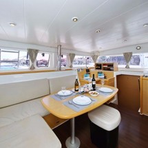 Lagoon 400