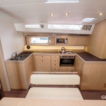 Beneteau Oceanis 48