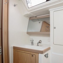Beneteau Oceanis 48