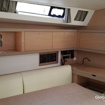 Beneteau Oceanis 45