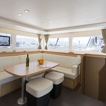 Lagoon 450 F