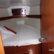 Beneteau Oceanis 37
