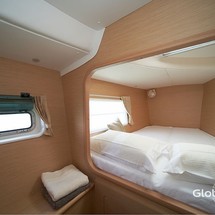 Lagoon 380