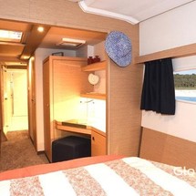 Fountaine Pajot Lucia 40