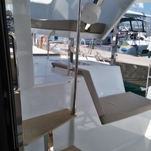 Fountaine Pajot Lucia 40