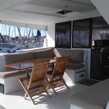 Fountaine Pajot Lucia 40