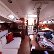 Beneteau Oceanis 37