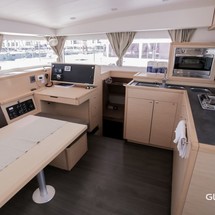 Lagoon 400 S2