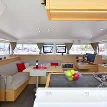 Lagoon 400 S2