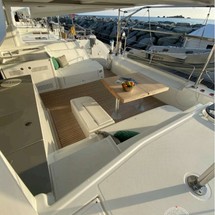 Lagoon 46