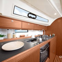 Bavaria Cruiser 41