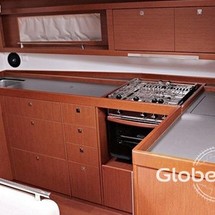 Beneteau Oceanis 48