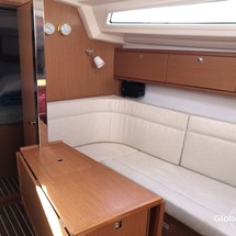 Bavaria CRUISER 34