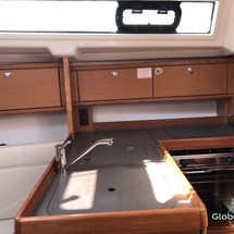 Bavaria CRUISER 34