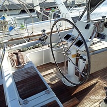 Beneteau Oceanis 37