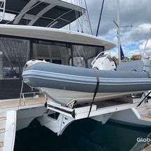 Lagoon 52