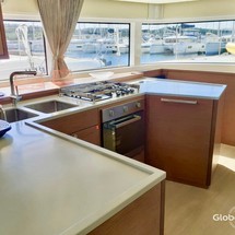Lagoon 52