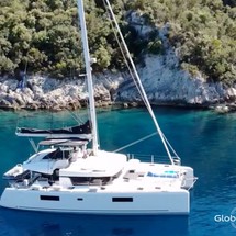 Lagoon 52