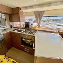 Lagoon 52