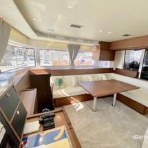 Lagoon 52