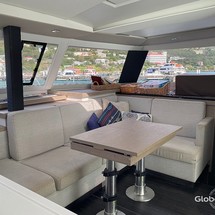 Fountaine Pajot Astréa 42