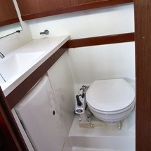 Beneteau Oceanis 46