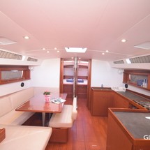 Beneteau Oceanis 48