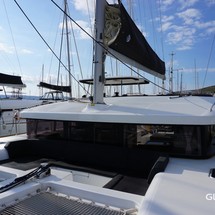 Lagoon 450 SporTop