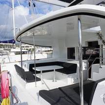 Lagoon 450 SporTop