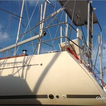 Beneteau Oceanis 37