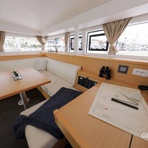 Lagoon 400 S2