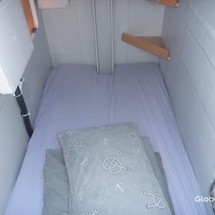 Lagoon 421