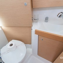 Beneteau Oceanis 38.1