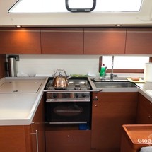 Beneteau Oceanis 51.1