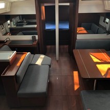 Beneteau Oceanis 51.1