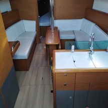Jeanneau Sun Odyssey 389