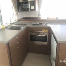 Lagoon 450 F