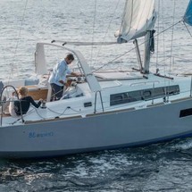 Beneteau Oceanis 38