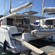Fountaine Pajot Lucia 40