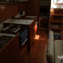 Beneteau Oceanis 43